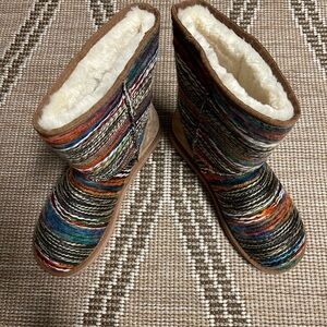 Multicolor Knit Boots with Faux Fur